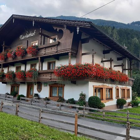 Vila Nieslerhof Mayrhofen Exteriér fotografie